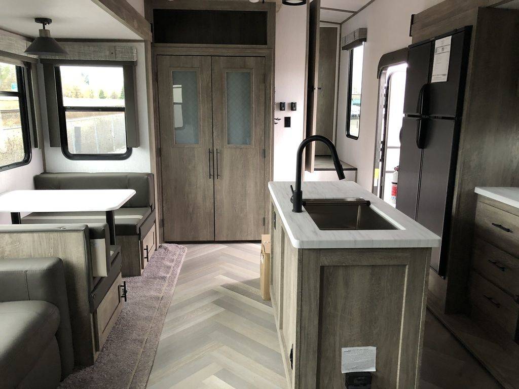 SALEM HEMISPHERE 353BED