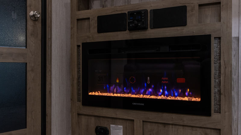 PALOMINO PUMA 383DSS