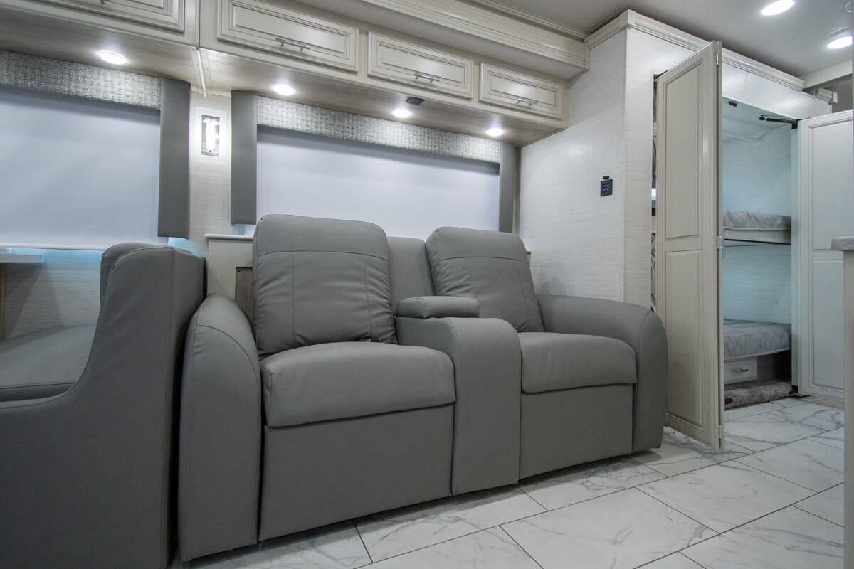 FOREST RIVER BERKSHIRE 40F