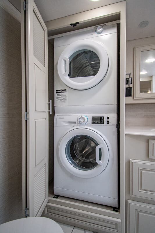 FOREST RIVER BERKSHIRE 40F