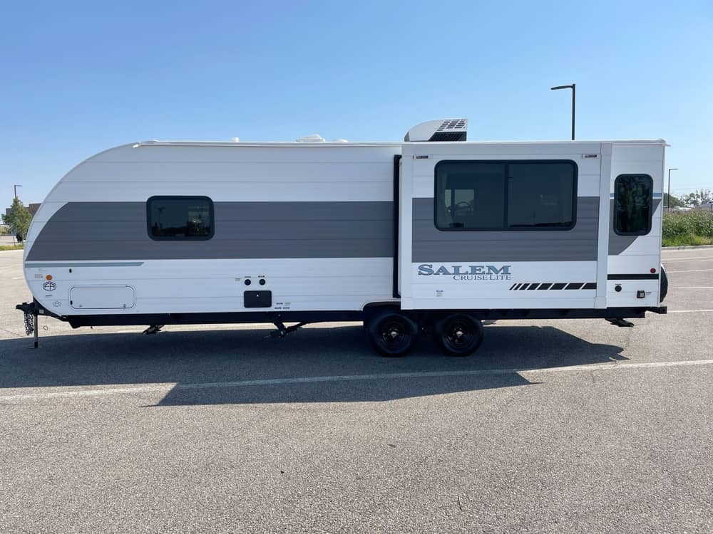 FOREST RIVER SALEM CRUISE LITE 24RLXL