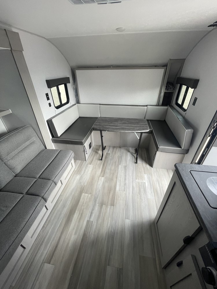 COACHMEN CLIPPER 18DBS