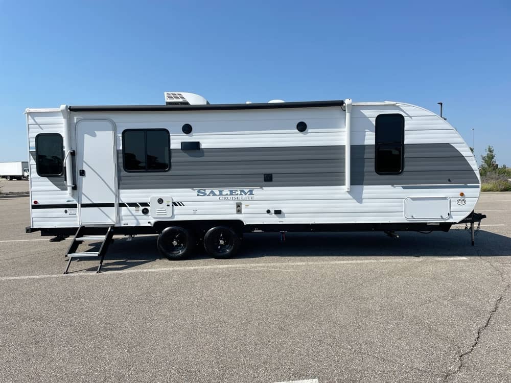 FOREST RIVER SALEM CRUISE LITE 24RLXL