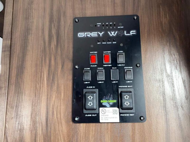 CHEROKEE GREY WOLF 23MK