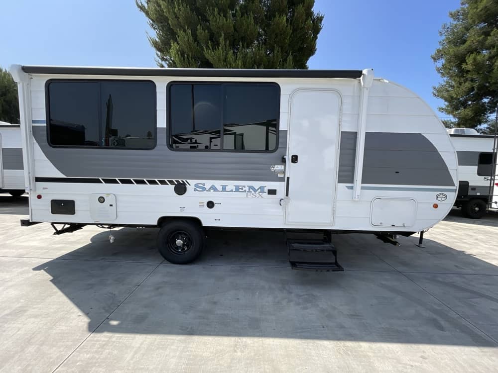 FOREST RIVER SALEM FSX 162RBS