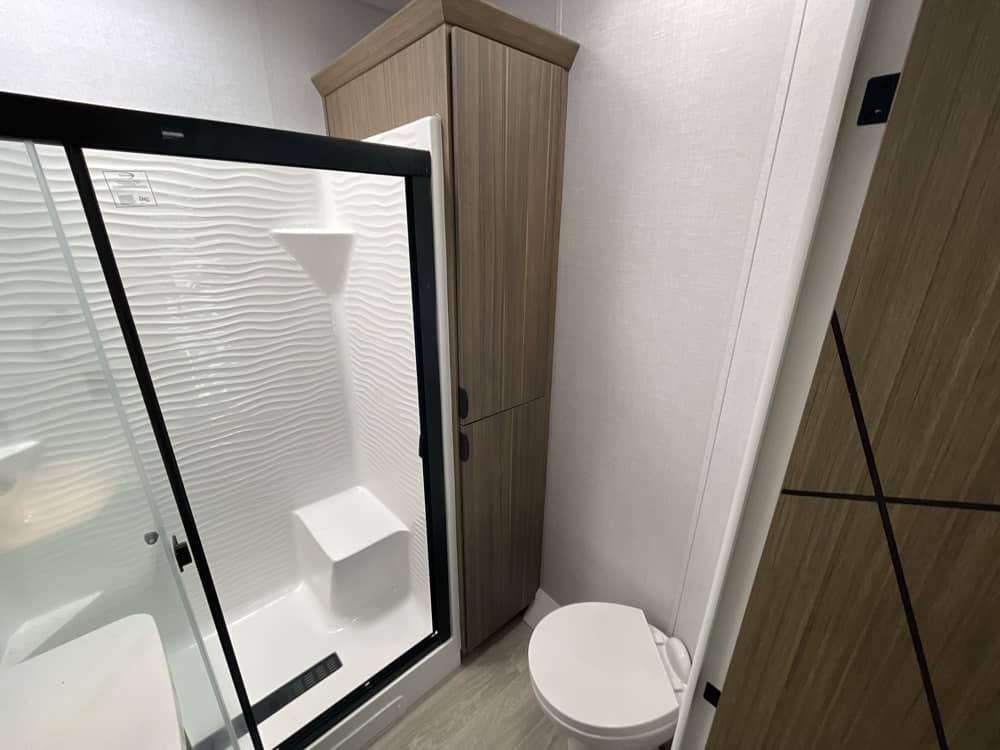 FOREST RIVER Salem Classic Villa 40FDEN