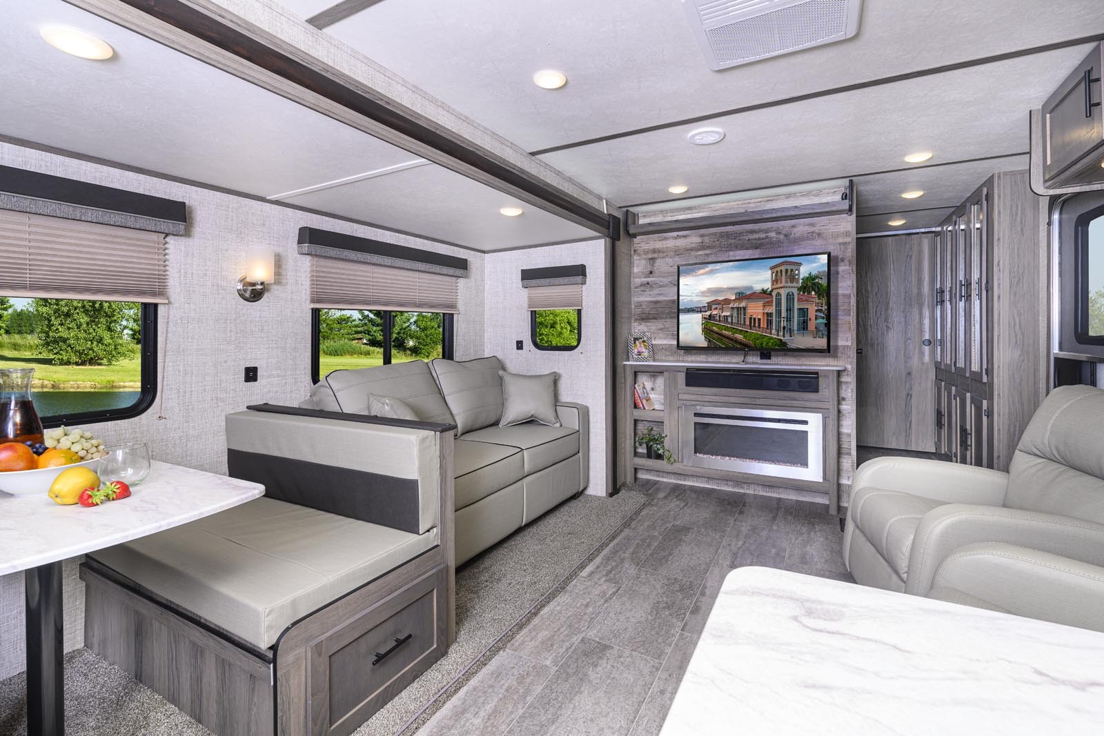 Conquest 295SBW
