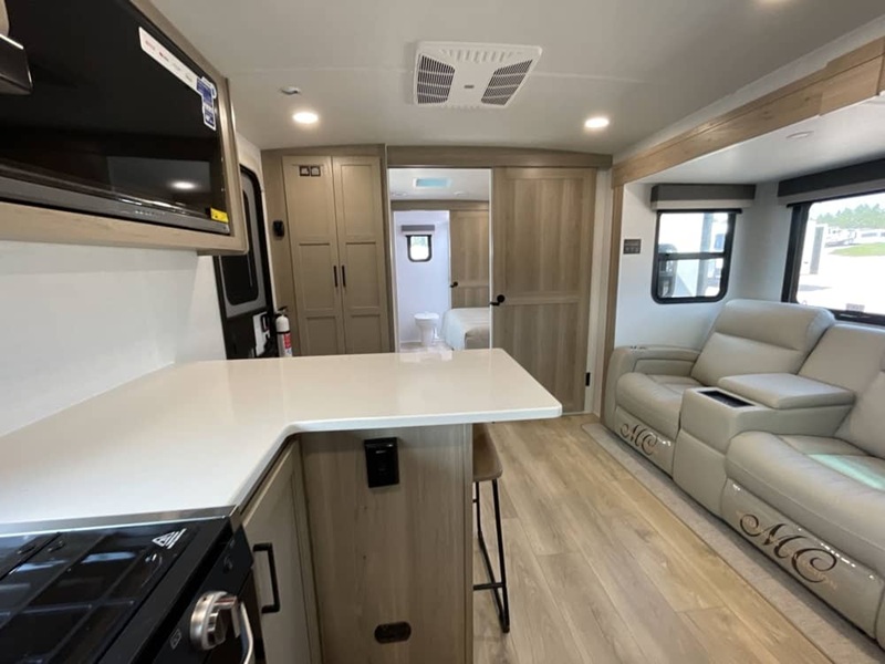 FOREST RIVER ROCKWOOD MINI LITE 2523MBR