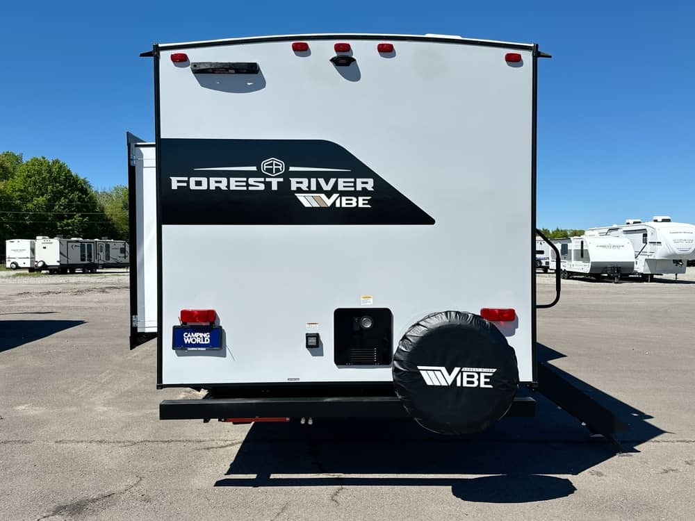 FOREST RIVER VIBE 2500FIK