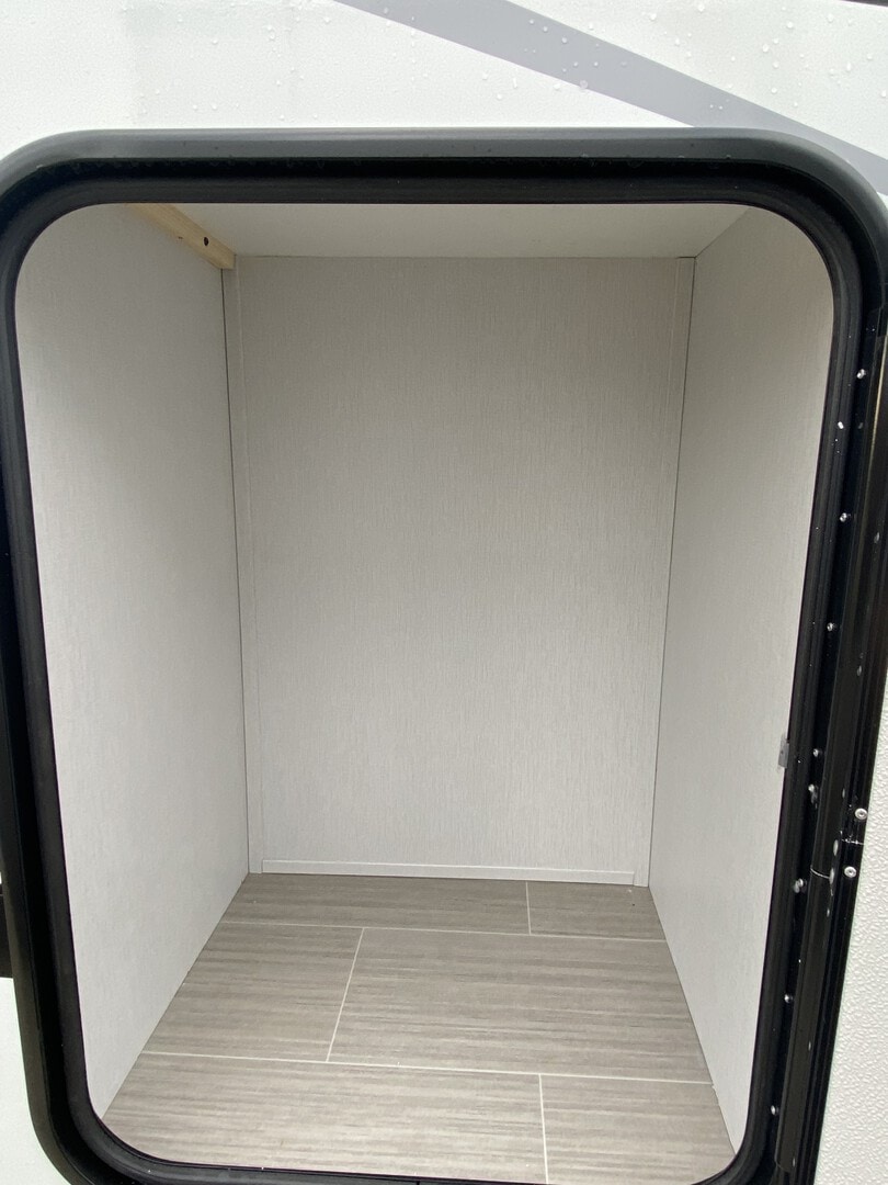 COACHMEN FREEDOM EXPRESS ULTRA LITE 298FDS