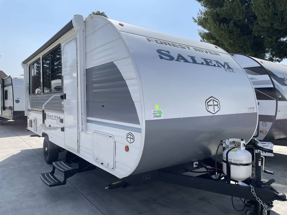 FOREST RIVER SALEM FSX 162RBS